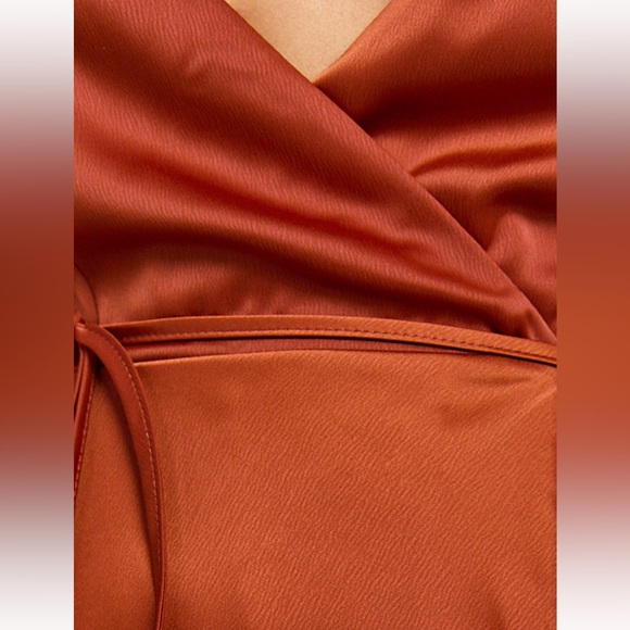 Satin copper wrap dress - Picture 7 of 7